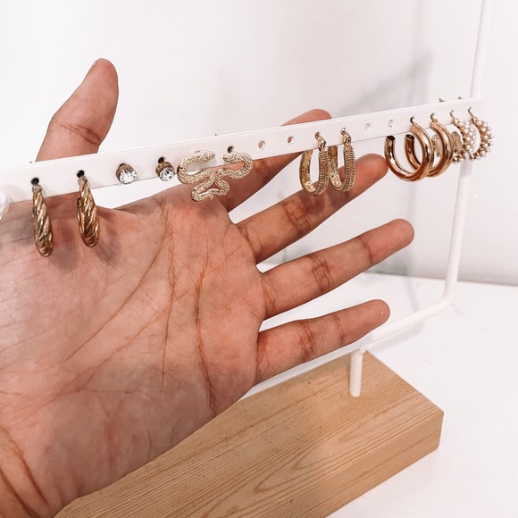 SOLD earring bundle - Picture 3 of 4